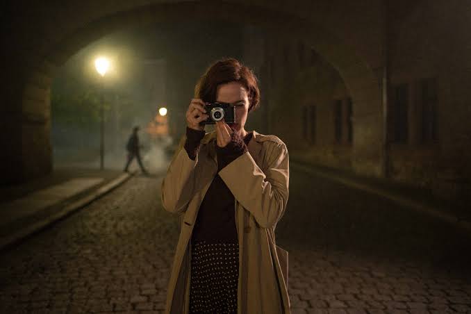 ragazza leica def